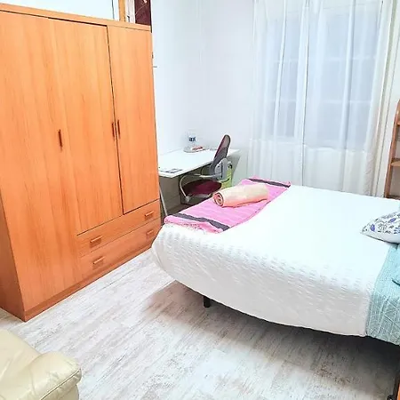 Privada A Pasos De La Playa Ondarreta *